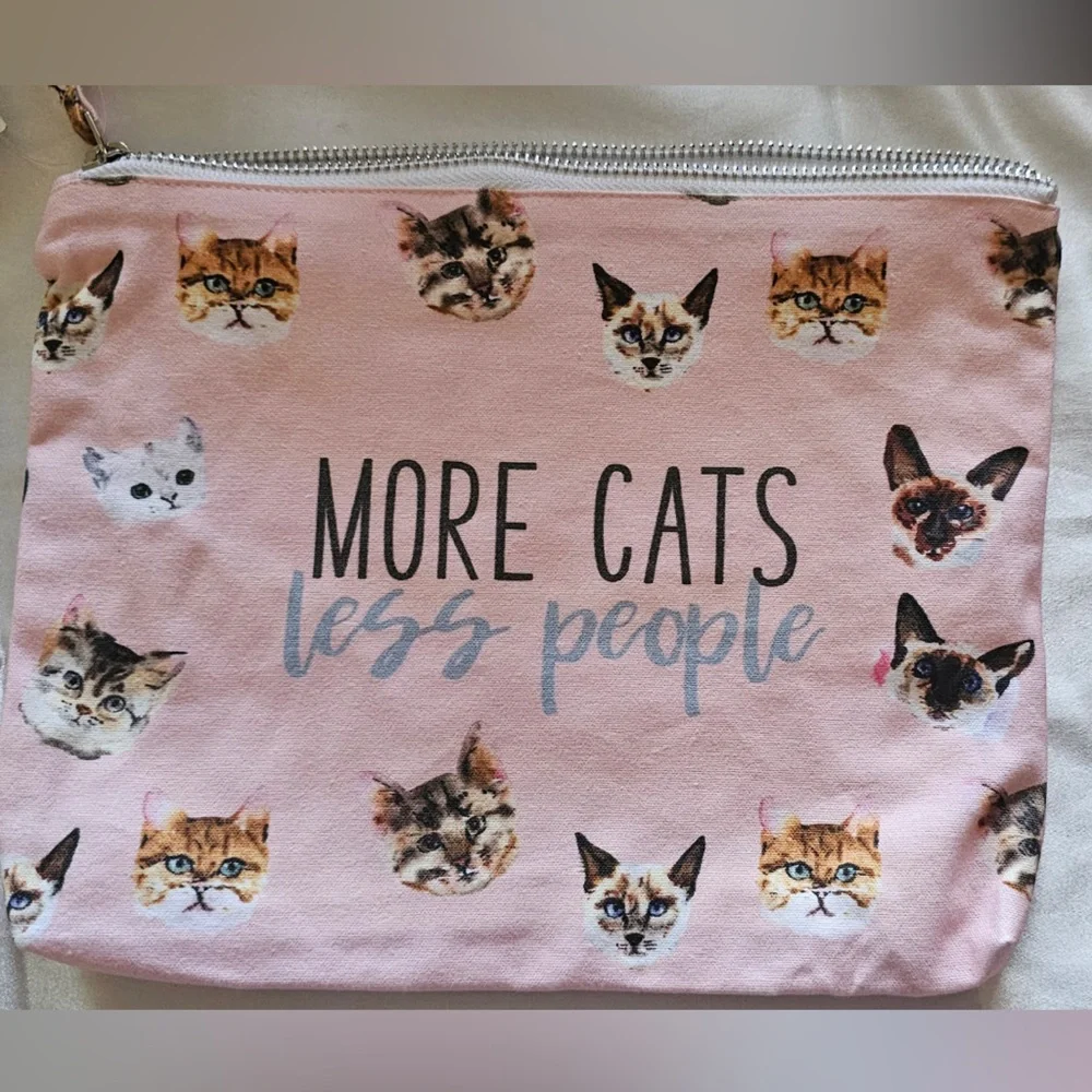 Cat Lover’s 7pc Gift Set w/Tote (for humans)